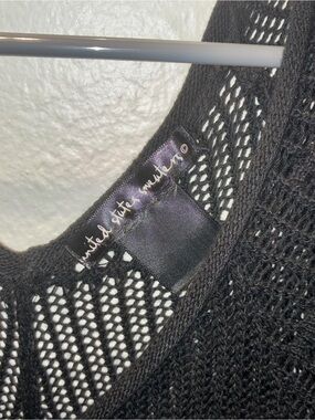 united states sweaters Black Open-Weave Scoop Neck Sweater